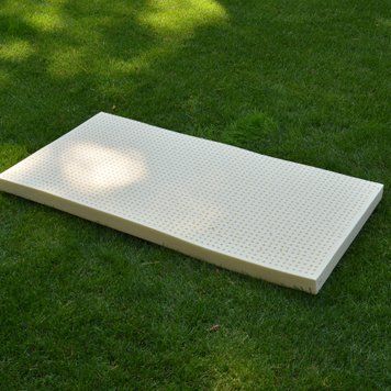 Ортопедический детский латексный матрас в кроватку 60x120x5 см (95 кг/м3) 4000 фото Hevea